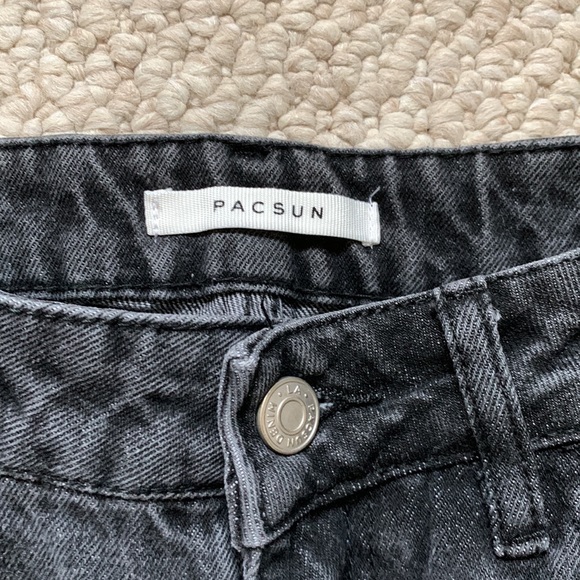 Black PacSun Mom Jeans - Picture 6 of 8